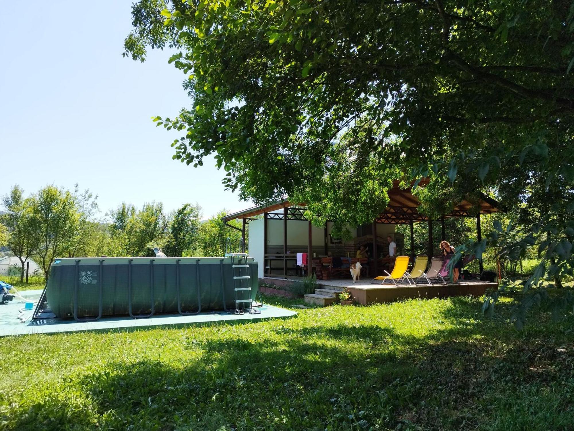 Kuca U Sumi - Forest House Near National Park Una - Air Spa Lohovo Bihać Екстериор снимка